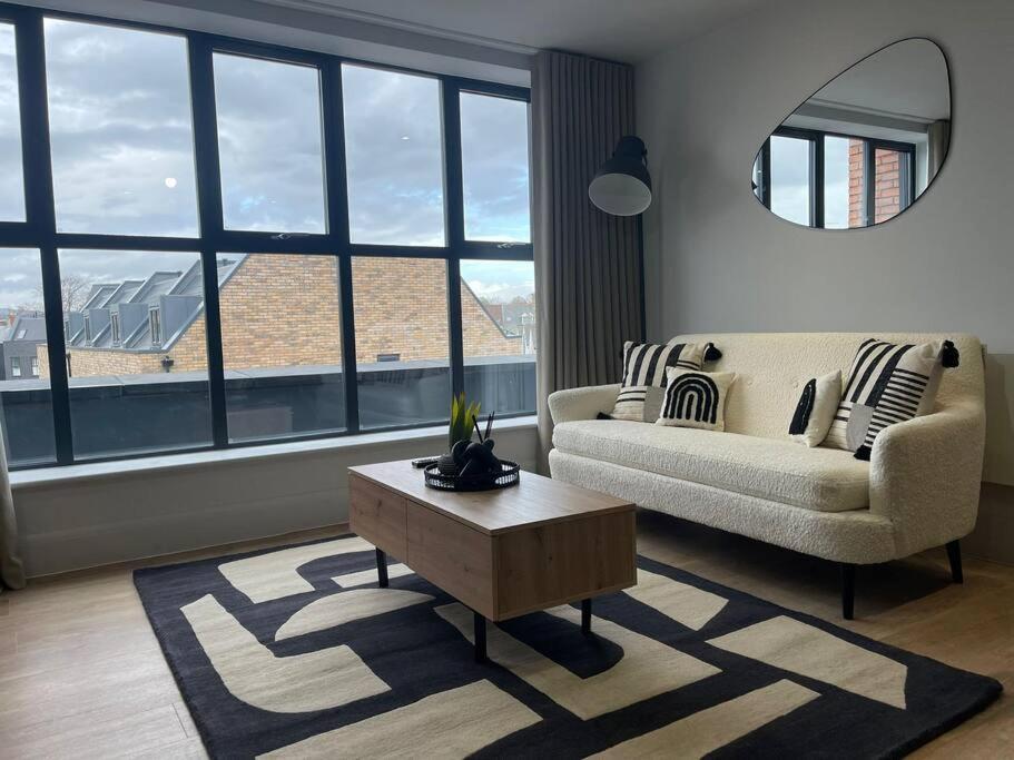 Trendy Apartment In Cardiff Free Parking Exterior foto